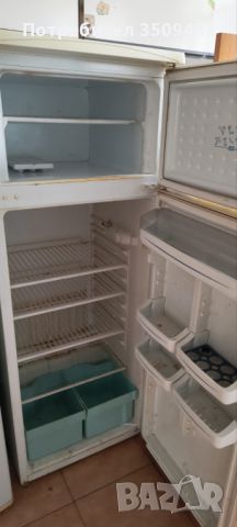Хладилник с камера в отлично състояние , снимка 2 - Хладилници - 45037229