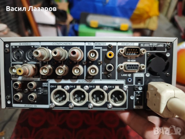 Цифров видеокасетофон Sony DSR-45 DVKAM , снимка 3 - Плейъри, домашно кино, прожектори - 50936112