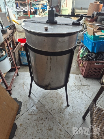 продавам центрофуга за мед, снимка 4 - За пчели - 52620421