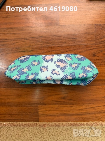 Козметична несесер / органайзер за грим и аксесоари Ariel , снимка 2 - Други - 53798862