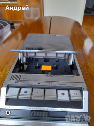 Стар касетофон Sony TCM-757, снимка 2 - Антикварни и старинни предмети - 50366326