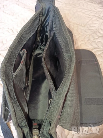 Дамска чанта , снимка 11 - Чанти - 51614261