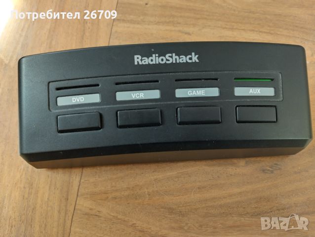 Аудио, видео ключ с 4 входа и 1 изход Radio Shack, снимка 3 - Други - 45297854