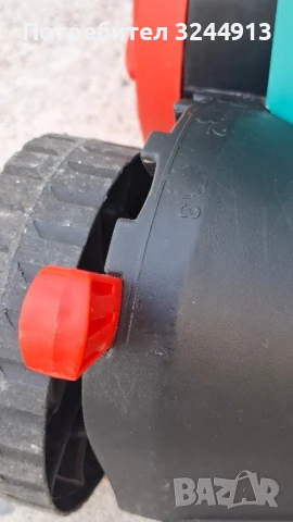 Електрически аератор BOSCH AVR1100 , снимка 6 - Градинска техника - 51000573