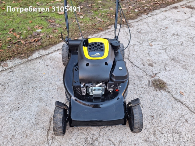 Косачка Husqvarna McCulloch 5 к.с. самоходна мулчираща без кош, снимка 3 - Градинска техника - 52257597