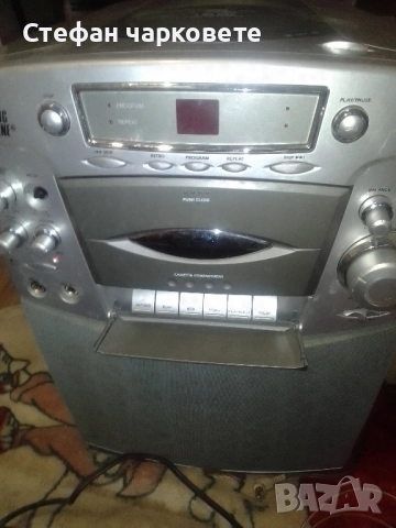 караоке тонколона работи на. AUX може и 12 волта да работи , снимка 6 - Тонколони - 51449010