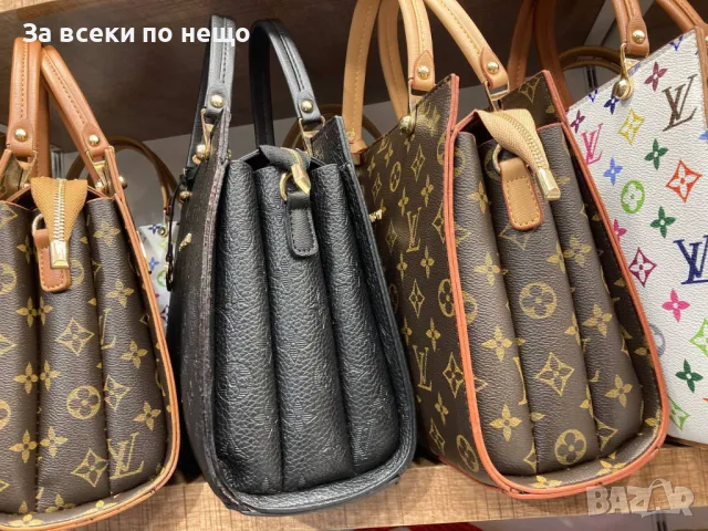 Louis Vuitton Дамска Чанта - Налични Различни Цветове Код D1704, снимка 10 - Чанти - 48823867