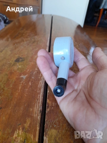 Стар манометър за гуми Mera KFM, снимка 5 - Други ценни предмети - 53786537