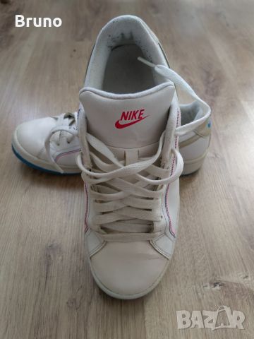 Дамски кецове Nike , снимка 1 - Кецове - 45843992
