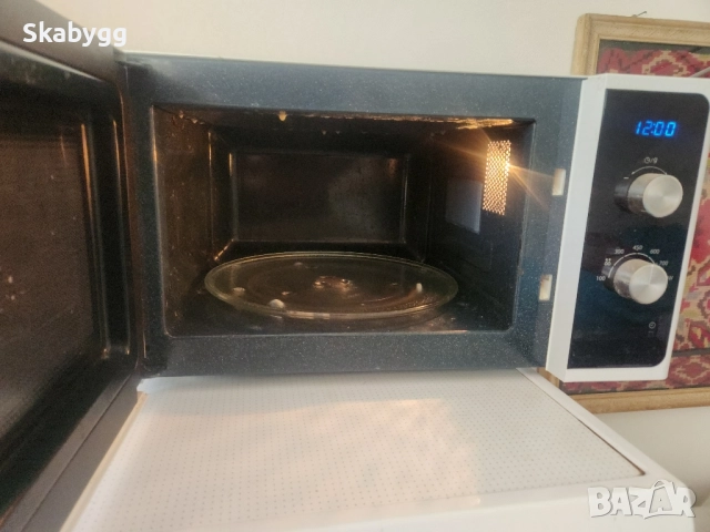 Микровълнова Samsung, снимка 3 - Микровълнови - 51551887