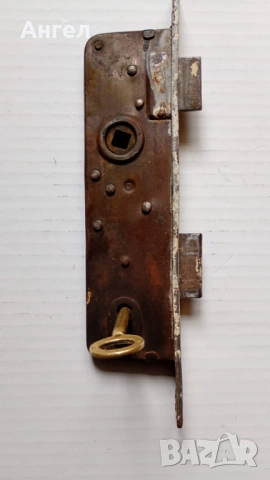Брава за врата, снимка 2 - Входни врати - 54023959