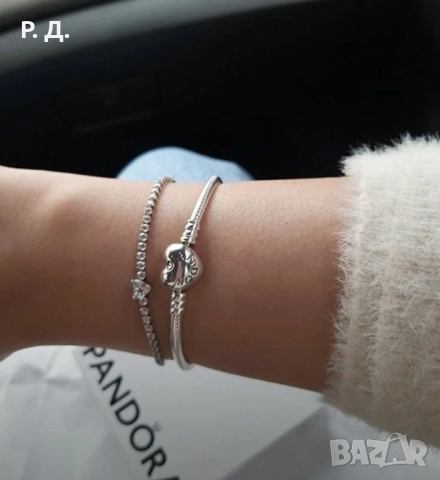 Оригинална гривна Пандора с кутийка и торбичка, снимка 3 - Гривни - 52751894