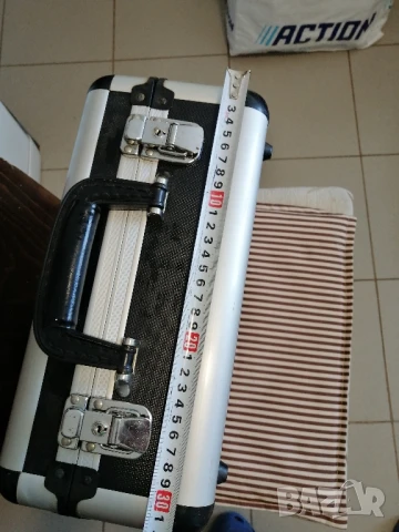 Алуминиев куфар за фотографска техника, инструменти и др. , снимка 8 - Куфари с инструменти - 51156097