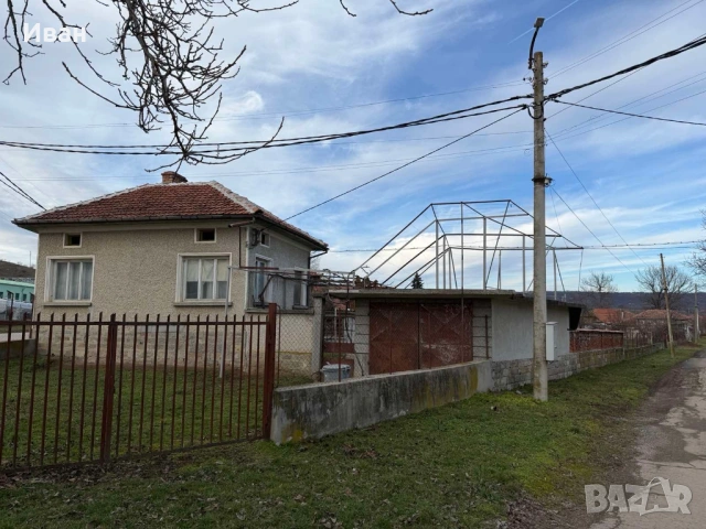 Продава къща, с.Горна Росица област Габрово, снимка 2 - Къщи - 53274176