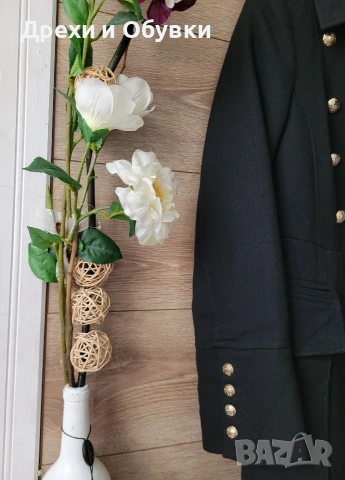 Черно палто Zara МИЛИТЪРИ златни копчета , снимка 10 - Палта, манта - 51795828