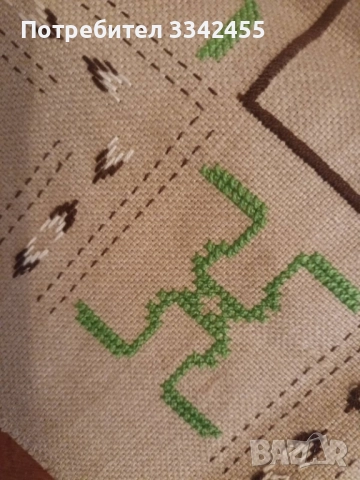 Ново каре на ленена панама