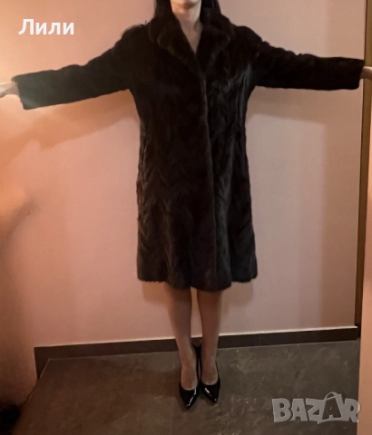 Стилно Палто от визон/норка, тъмнокафяв, супер запазено, средна дължина, снимка 6 - Палта, манта - 43283660