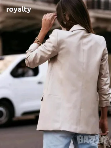 Дамско бежово кожено сако, снимка 2 - Сака - 49902988