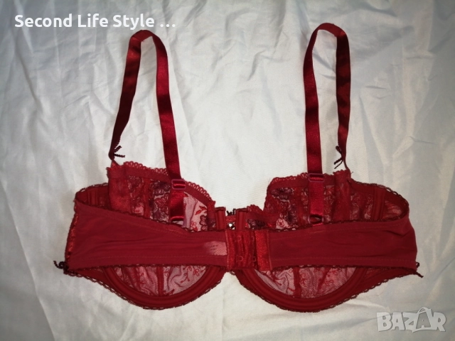 75E прозрачен дантелен сутиен Chantelle , снимка 8 - Бельо - 52899887