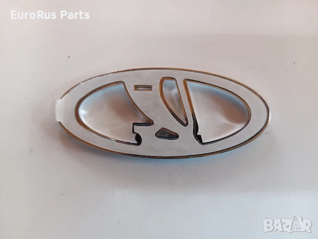 Емблема предна 21214 ЛАРГУС, снимка 3 - Части - 51367068