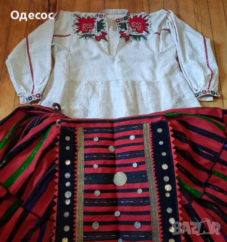 Автентична носия от Северозападна България , снимка 5 - Антикварни и старинни предмети - 46242024