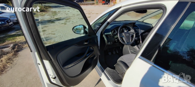 Opel Zafira Tourer 1.6 CDTI Cosmo Pack, снимка 7 - Автомобили и джипове - 52120413