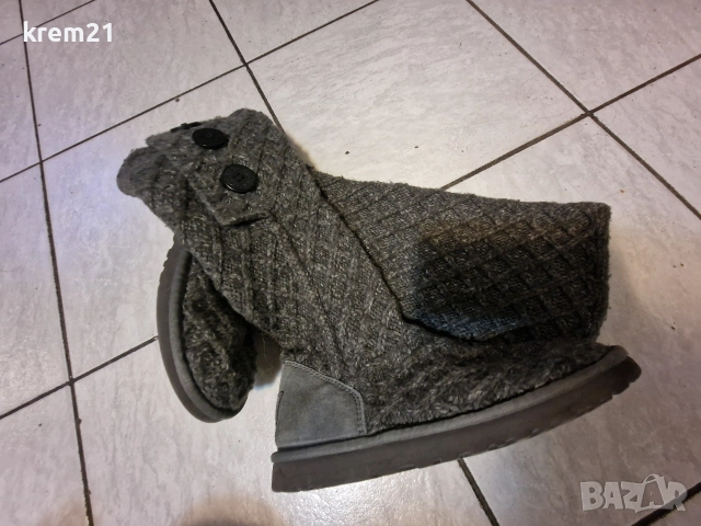 Вълнени ботуши UGG номер 40, снимка 5 - Дамски ботуши - 52711873