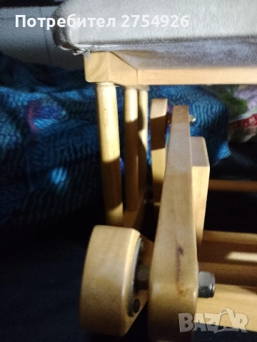 Нова люлееща табуретка , снимка 3 - Столове - 53309255