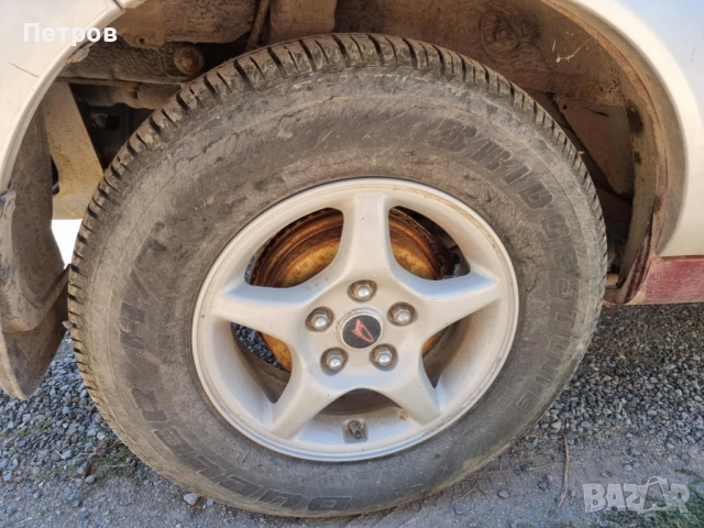 Daihatsu Terios 1.3 4x4 Gaz На части, снимка 8 - Автомобили и джипове - 52370024