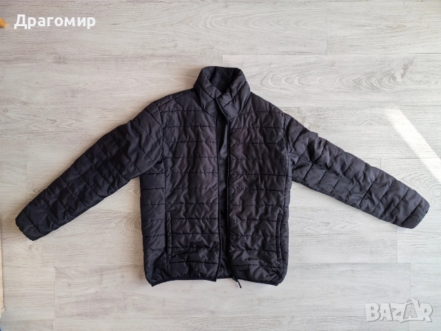 Яке + подарък суитчър М