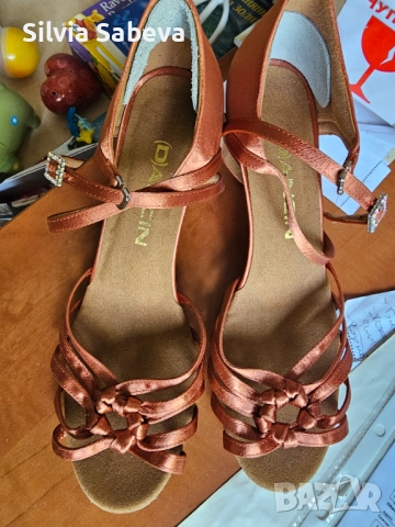 Италиански дамски обувки за танци Dancin размер 39 , снимка 3 - Дамски ежедневни обувки - 52390306