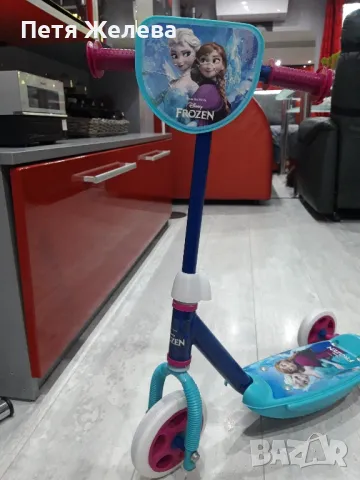 Триколка(тротинетка) FROZEN DISNEY , снимка 4 - Детски велосипеди, триколки и коли - 50298019