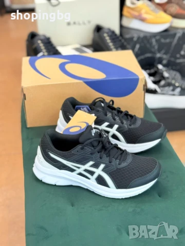 Дамски маратонки ASICS 69.99 лв, снимка 1