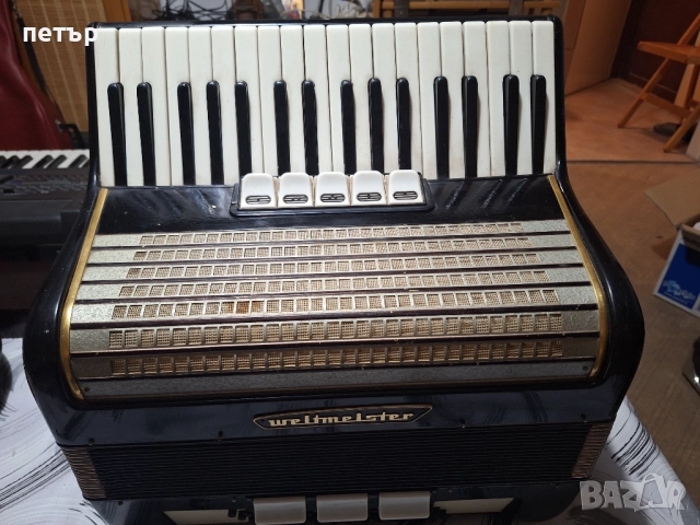 Акордеон Велтмайстер 60 баса, снимка 3 - Акордеони - 52929777
