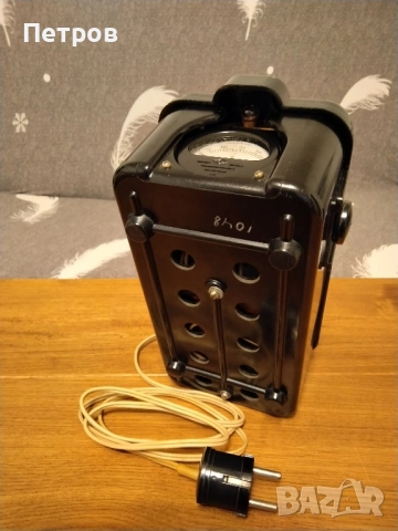 Продавам стар руски ръчно регулируем стабилизатор на напрежение Модел МЗП АТ 250 М2, снимка 9 - Антикварни и старинни предмети - 51409605