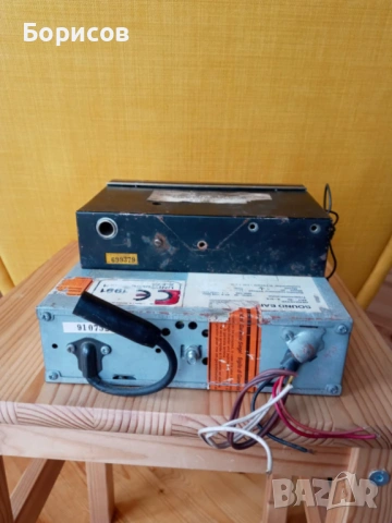 Ретро радио 2бр . за автомобил ,бус камион, продавам, снимка 2 - Аксесоари и консумативи - 53210050