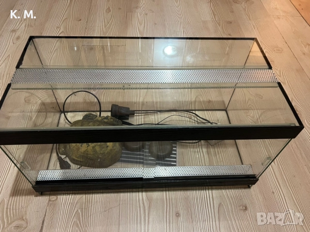 Оборудван Терариум , снимка 4 - Терариуми и оборудване - 52404570