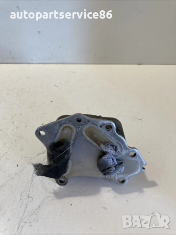 Охладител за масло за Peugeot 5008 1.6 HDI (2013), снимка 2 - Части - 53743794