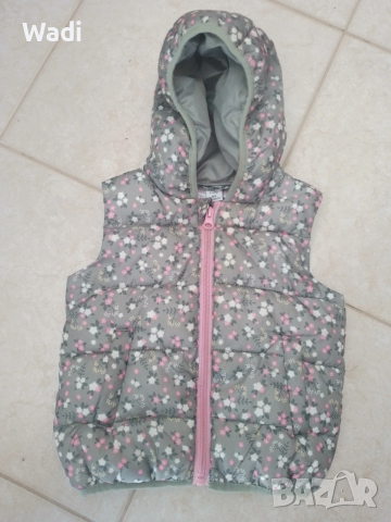 Бебешки изолирана жилетка без ръкави с качулка 