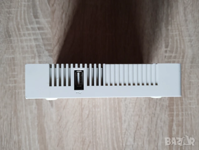 Mikrotik RB751U-2Hnd, снимка 6 - Рутери - 54275536