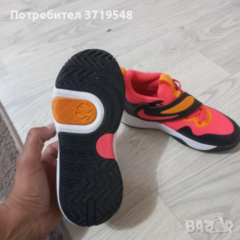 Маратонки NIKE , снимка 4 - Детски маратонки - 52342085