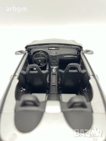 Модел - Mercedes Benz CLK DTM AMG Cabriolet 1:18 Kyosho, снимка 6 - Колекции - 45187925