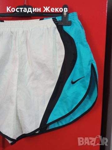 Дамски оригинални къси панталонки. Nike. DRI FIT , снимка 2 - Къси панталони и бермуди - 45513023