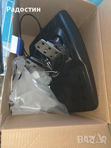 Волан Logitech G29 + педали + шифтър, снимка 5 - Друга електроника - 53658609
