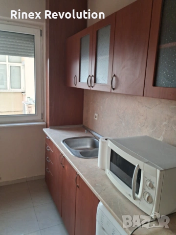 Тристаен апартамент под наем в Кършияка, снимка 2 - Апартаменти - 53890625