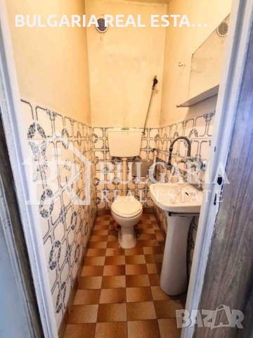 Надежда 1 тристаен