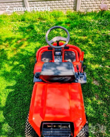 Тракторна косачка Husqvarna Rider 970-12 | 12 HP Briggs & Stratton, снимка 8 - Градинска техника - 54292797