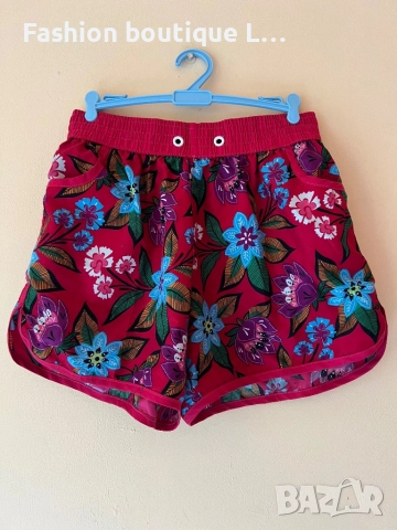 Цикламени къси панталонки с флорален десен на цветя 65% памук с джобове и ластик в кръста M размер 
