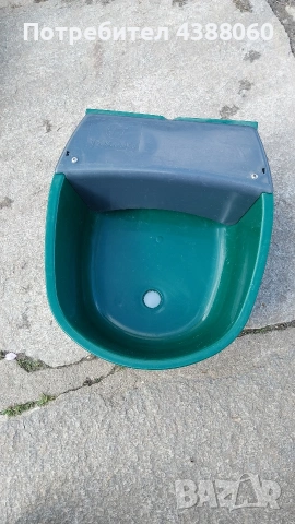 Автоматична Поилка с поплавък/ поилка за животни