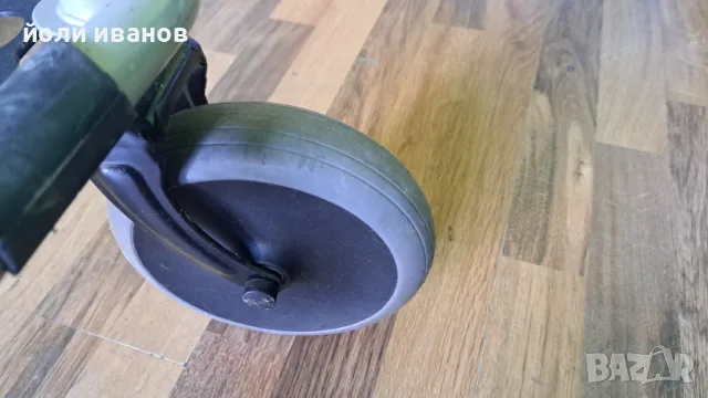 Проходилка за възрастни, снимка 4 - Ролатори - 50305096